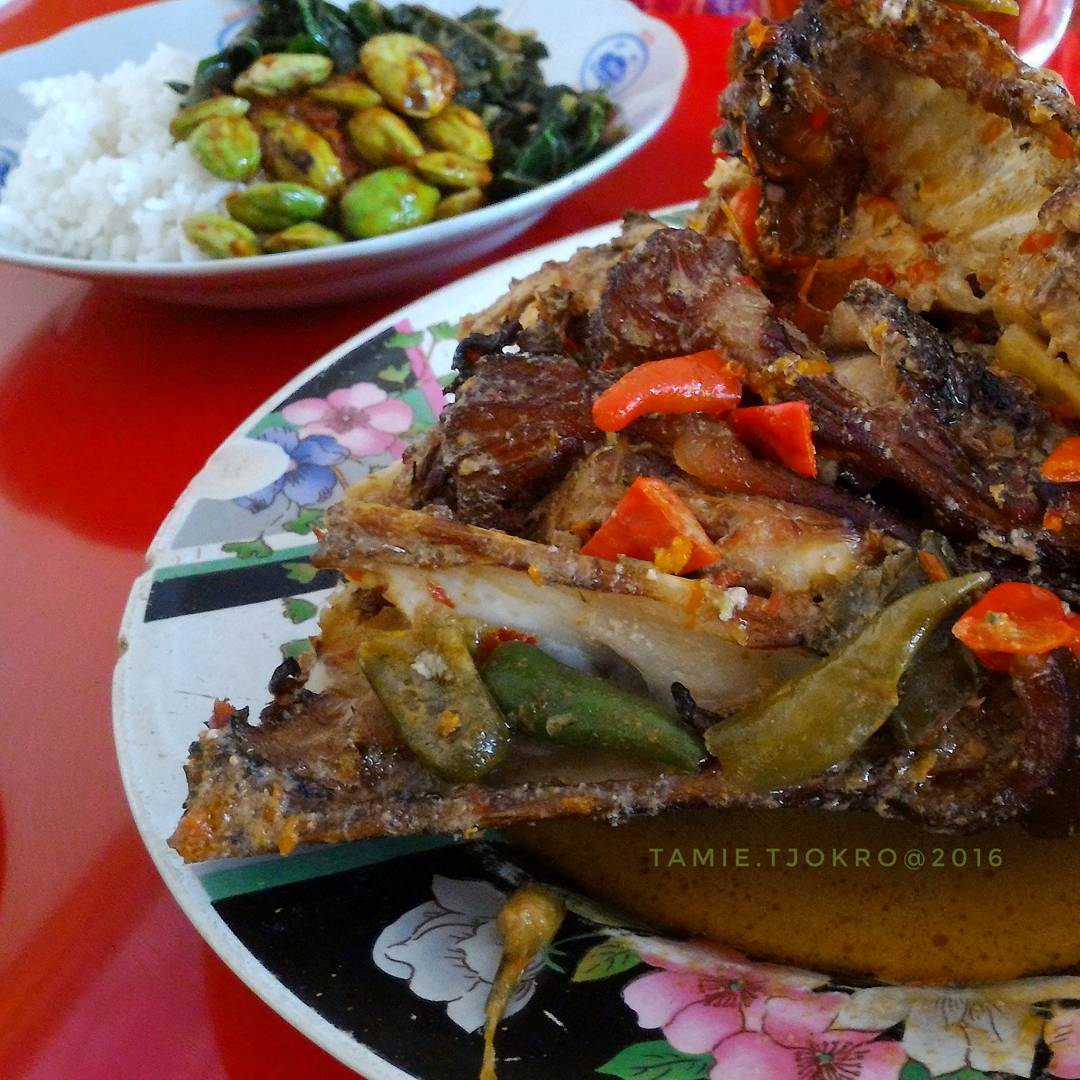 Resep mangut kepala manyung bu fat