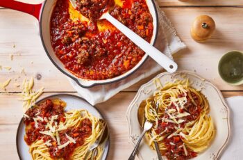 Resep Spaghetti Bolognese Instan: Nikmat dan Praktis