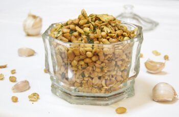 Resep Kacang Medan: Camilan Renyah Kaya Protein