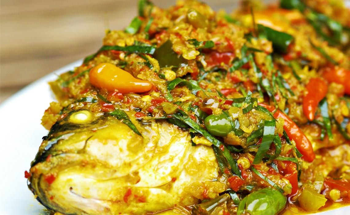 Resep ikan tongkol woku khas manado