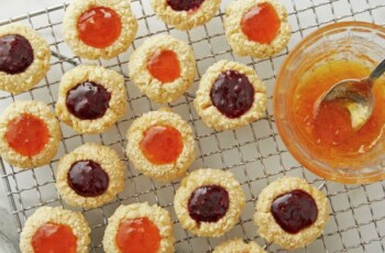 Resep Kue Thumbprint Premium: Kenikmatan Premium untuk Lidah Anda