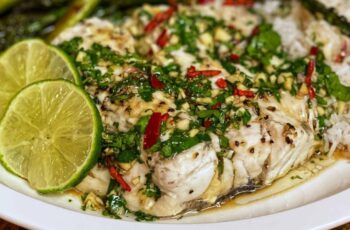 Resep Ikan Cucut Bumbu Kuning: Nikmatnya Laut Tersaji di Meja Makan