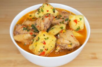 Sop Ubi Ayam Makassar: Kuliner Makassar yang Menghangatkan Jiwa