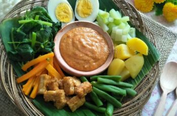 Resep Gado-Gado Siram Surabaya: Nikmatnya Gado-Gado Berkuah