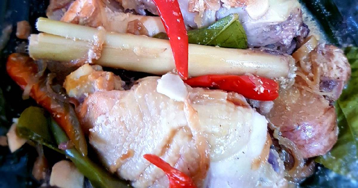 Resep garang asem ayam daun pisang