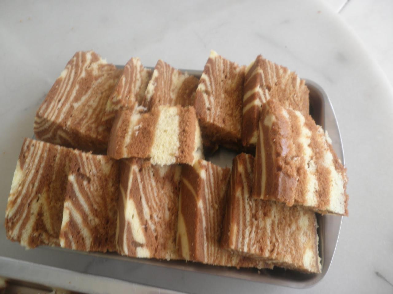 Resep bolu zebra kukus 4 telur