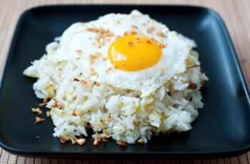 Resep Nasi Goreng Kencur: Gurih Pedas Bikin Ketagihan!