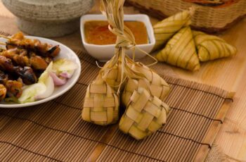 Cara Membuat Ketupat Lebaran Anti Gagal: Panduan Simple untuk Sajian Istimewa