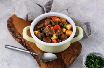 Resep Semur Peranakan Bogor: Nikmat Gurih, Bikin Hangat di Hujan!