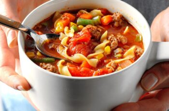 Mie Telur Siram Daging Sapi Lada Hitam: Menu Berbuka Puasa yang Unik dan Lezat!