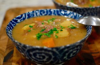 Resep Semur Iga Pedas: Gurih, Empuk, dan Bikin Ketagihan!