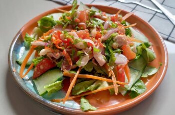 Resep Salad Sayur Gohu Ikan Tuna yang Unik dan Sehat