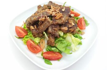 Resep Gepuk Sapi: Sajian Sunda yang Manis dan Menggugah Selera