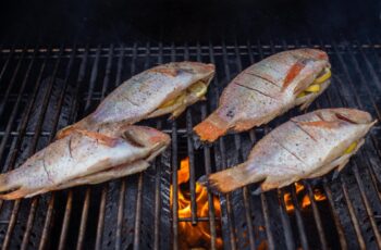 Resep Ikan Nila Bakar Kecap Pedas: Gurih dan Mudah Dibuat!