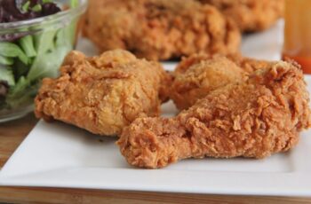 Resep Ayam Goreng Pedas: Gurih dan Nikmat dalam 1 Jam!