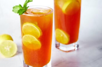 Resep Lemon Tea Segar: Nikmatnya Teh Hitam yang Menyegarkan