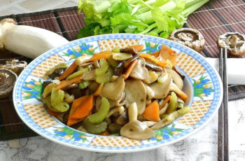 Resep Tumis Jamur Suwir Pedas: Gurih dan Sehat!