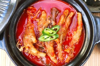 Resep Krengsengan Ceker Pedas: Menu Rumahan Pedas Gurih!