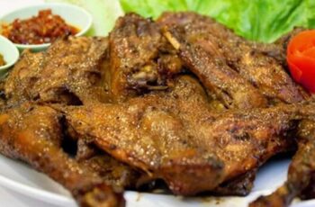 Resep Ayam Bekakak: Hidangan Istimewa dari Jawa Barat