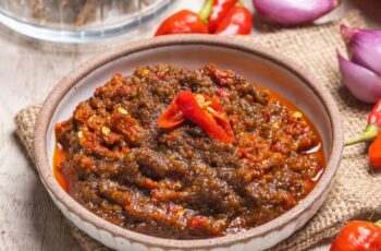 Resep Sambal Roa Manado: Pedas Gurih Bikin Ketagihan