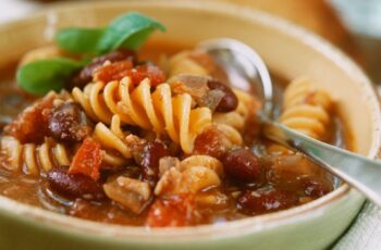 Resep Sop Kacang Merah Fusilli: Hidangan Lezat dan Bergizi