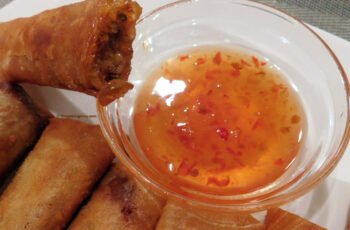 Resep Lumpia Beef A La Thai: Gurih, Pedas, dan Segar!