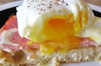 Resep Eggs Benedict: Brunch Istimewa yang Mudah Dibuat di Rumah