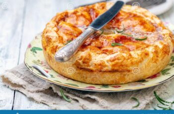 Resep Pastel Tutup: Sajian Gurih dan Creamy untuk Berbuka Puasa