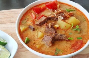 Resep Soto Daging Sapi Empuk & Sedap untuk Idul Adha