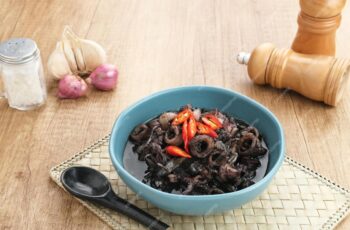 Resep Cumi Hitam Madura: Gurih Pedas, Cocok untuk Buka Puasa!